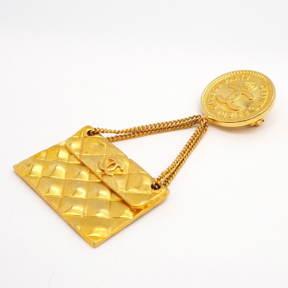 CHANEL Gold Logo Brooch - Picture 2 of 9